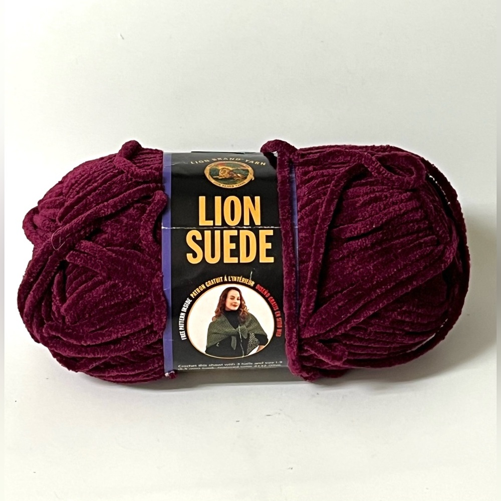 Lion Brand Suede Knitting Yarn Fuchsia Single Skein Polyester 3 oz/85 g Col 146